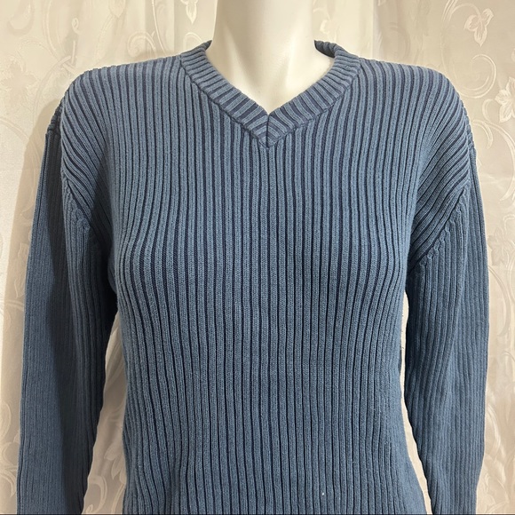 REQUEST Cerulean Knot Ribbed Stretch Sweater - Picture 5 of 9
